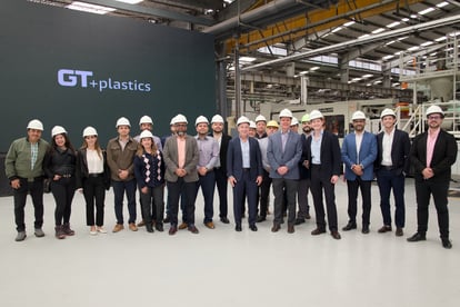 GT+plastics: Innovación con Maquinaria KraussMaffei de 900 Ton